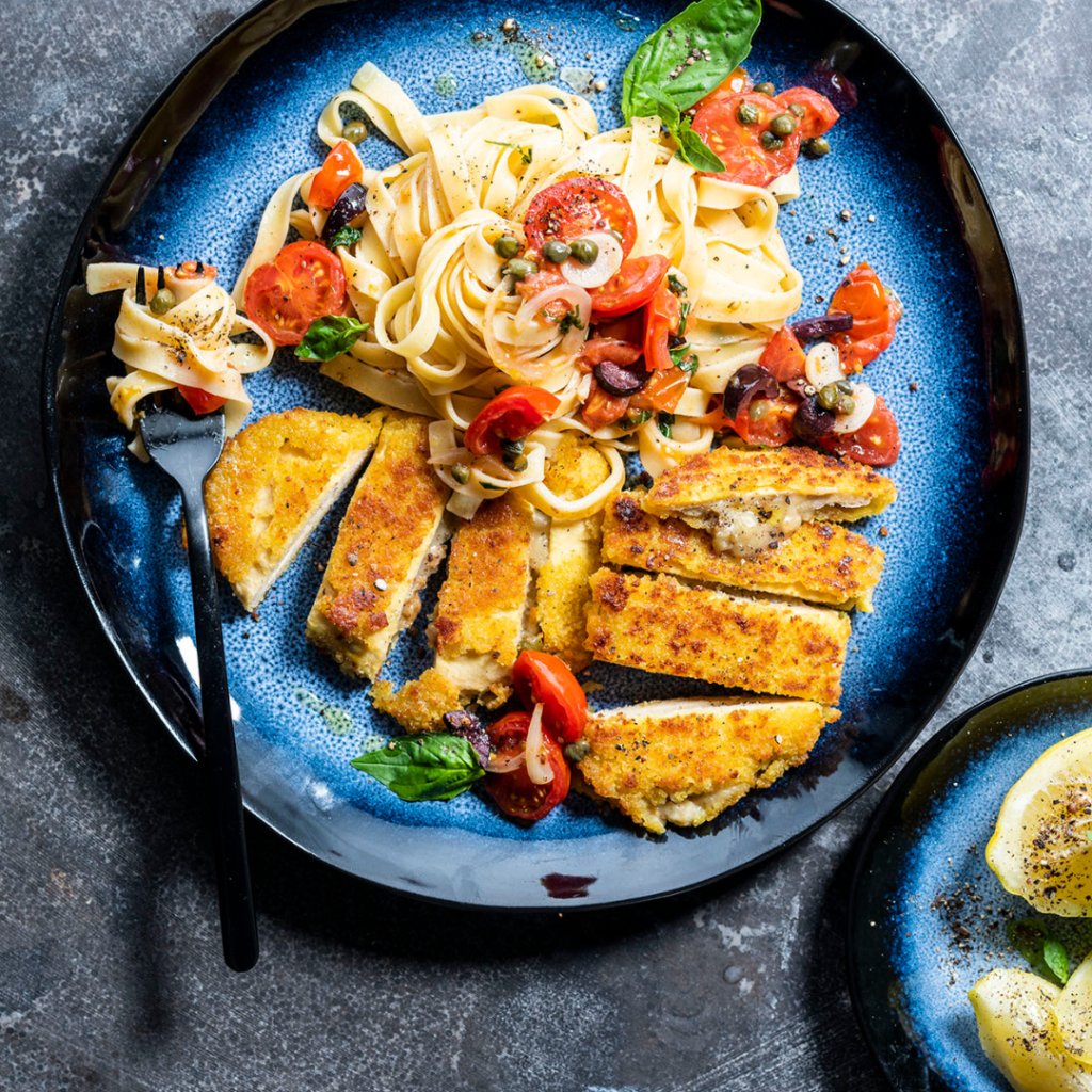 Pizzaiola de cordon bleu Greenway avec pâtes et tomates bantam