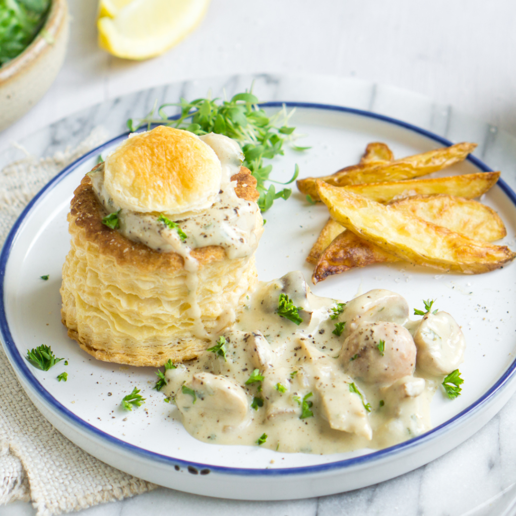 vol au vent avec des morceaux de filet de greenway "Just like chicken" et des boules de greenway