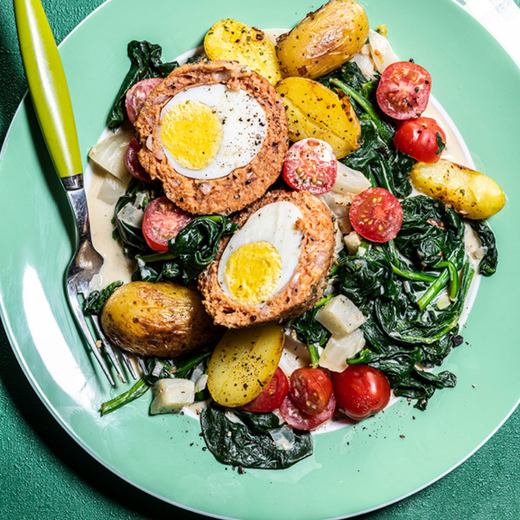 bird's nest with greenway minced meat and spinach and new potatoes